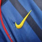 Barca 2004 Away Shirt - Image 3