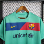 Barcelona 2010 Away Shirt - Image 2