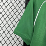 Man United 2007 Goalkeeper Shirt - Image 6