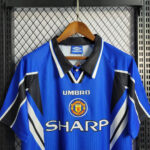 Man United 1996 Away Shirt - Image 2